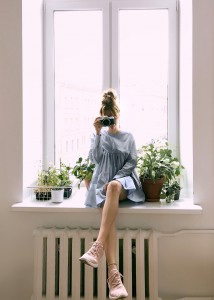 negative-space-woman-sitting-window-model-daria-shevtsova web